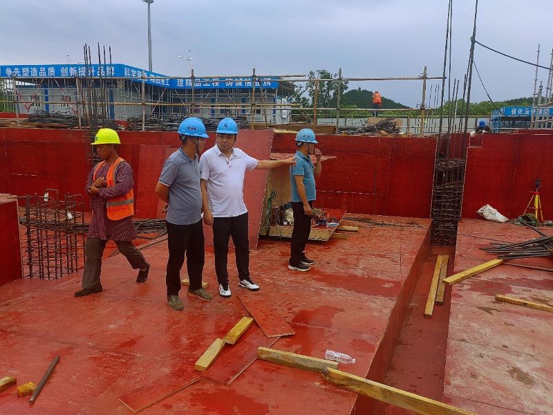 未雨綢繆 嚴陣以待 | 全面開展項目現場臺風防御檢查